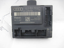 Load image into Gallery viewer, WINDOW CONTROL MODULE COMPUTER Audi Q7 2007 07 2008 08 Left - 836457