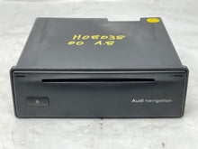 Load image into Gallery viewer, NAVIGATION CD READER Audi A4 A8 S4 S8 1999 99 00 - 02 - NW136093