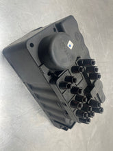 Load image into Gallery viewer, Vacuum Pump MERCEDES 400 1992 - NW189260