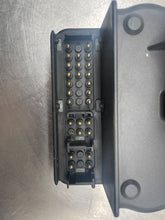 Load image into Gallery viewer, Vacuum Pump MERCEDES 400 1993 - NW189262