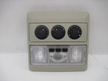 Load image into Gallery viewer, Console Land Rover LR3 2006 06 - 838357