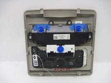 Load image into Gallery viewer, Console Land Rover LR3 2006 06 - 838357