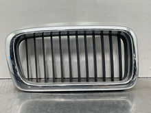 Load image into Gallery viewer, Grille BMW 740I 1998 - NW98259