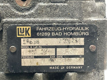 Load image into Gallery viewer, Power Steering Pump BMW 525I 1995 - NW163113