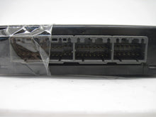 Load image into Gallery viewer, TRACTION CONTROL MODULE COMPUTER Tucson 2007 07 2008 08 - 844635