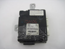Load image into Gallery viewer, Traction control computer Kia Sorento 2004 04 2005 05 2006 06 - 845427