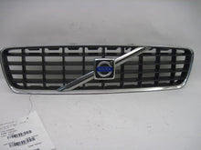 Load image into Gallery viewer, GRILLE Volvo S60 2001 01 2002 02 2003 03 2004 04 - 845880
