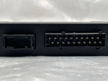 Load image into Gallery viewer, AMPLIFIER Boxster Boxster S 1997 97 1998 98 1999 99 2000 00 - NW139277