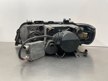 Load image into Gallery viewer, HEADLIGHT LAMP ASSEMBLY BMW X5 00 01 02 03 Right - NW379534