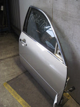 Load image into Gallery viewer, FRONT DOOR M35 M45 2006 06 2007 07 2008 08 2009 09 2010 10 Right - 850152