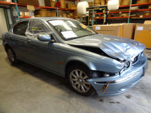 Load image into Gallery viewer, Park Lamp Light Jaguar X Type 2002 - NW82749