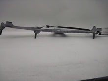 Load image into Gallery viewer, WINDSHIELD WIPER MOTOR R320 R350 R500 R63 2006-2013 - 853939