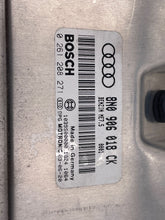 Load image into Gallery viewer, ECU ECM COMPUTER Audi TT 2003 03 2004 04 - NW58954