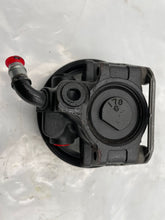 Load image into Gallery viewer, Power Steering Pump MOUNTAINEER 2007 - NW162888