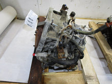 Load image into Gallery viewer, TRANSMISSION Mazda 2 2011 11 2012 12 2013 13 2014 14 - 862664