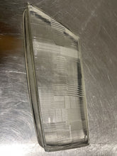 Load image into Gallery viewer, HEADLIGHT LAMP ASSEMBLY Saab 9-5 1999 99 2000 00 2001 01 Left - NW103560