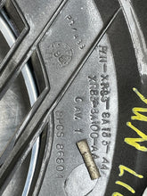 Load image into Gallery viewer, GRILL Jaguar S Type 2000 00 2001 01 2002 02 2003 03 - NW98398