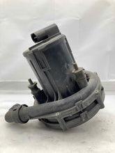 Load image into Gallery viewer, AIR INJECTION PUMP SMOG BMW 740i 1999 99 2000 00 2001 01 - NW8066