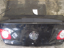 Load image into Gallery viewer, TRUNK LID Volkswagen Passat 2006 06 2007 07 2008 08 09 - 864692