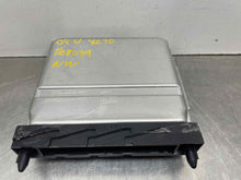Load image into Gallery viewer, ECU ECM COMPUTER Volvo S60 V70 S80 XC90 2002 02 03 - 04 - NW538017