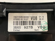 Load image into Gallery viewer, SPEEDOMETER CLUSTER Passat 2002 02 2003 03 - NW162229