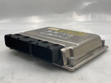 Load image into Gallery viewer, ECU ECM COMPUTER VW Passat 2003 03 4cyl - NW62881