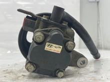 Load image into Gallery viewer, Power Steering Pump Hyundai Sonata 2006 - NW163439