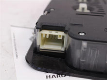Load image into Gallery viewer, Console BMW 328i 2007 07 - 878986