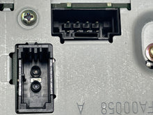 Load image into Gallery viewer, CD PLAYER Audi A8 S6 A6 2003 03 2004 04 2005 05 06 - 09 - NW136102