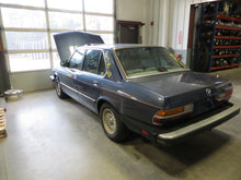 Load image into Gallery viewer, WHEEL Bmw 528e 83 84 85 86 87 14" Alloy - NW197839