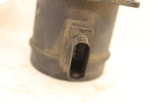 Load image into Gallery viewer, Mass Air Flow Sensor Meter MAF Q7 TT CC Passat Touareg 06-15 - 881170