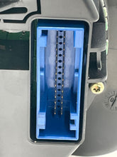 Load image into Gallery viewer, SPEEDOMETER CLUSTER Passat 2001 01 2002 02 - NW162208
