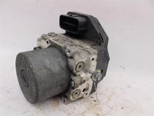 Load image into Gallery viewer, ABS ANTI-LOCK BRAKE PUMP Toyota Sienna 2011 11 - 886880