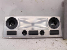 Load image into Gallery viewer, Console BMW 525i 2006 06 - 889635