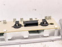 Load image into Gallery viewer, Console BMW 525i 2006 06 - 889635