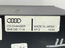 Load image into Gallery viewer, CD Changer Audi TT 2000 00 2001 01 02 03 04 05 06 - NW136204