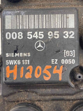 Load image into Gallery viewer, ECU ECM Computer MERCEDES 190 1990 - NW106098