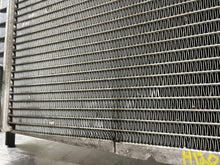 Load image into Gallery viewer, RADIATOR Expedition F150 Pickup LT Navigator 2004-2008 AT - NW131813