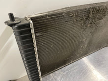 Load image into Gallery viewer, RADIATOR Expedition F150 Pickup LT Navigator 2004-2008 AT - NW131813