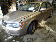 Load image into Gallery viewer, AUTOMATIC TRANSMISSION Hyundai Sonata 2006 06 2007 07 - NW183714