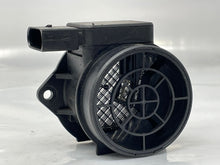 Load image into Gallery viewer, Mass Air Flow Sensor Meter MAF Sonata Magentis Optima Rondo 06-08 - NW5061