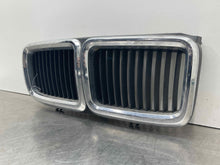 Load image into Gallery viewer, GRILL BMW 740i 750i 1988 88 1989 89 1990 90 91 92 93 94 - NW98257