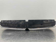Load image into Gallery viewer, GRILL BMW 740i 750i 1988 88 1989 89 1990 90 91 92 93 94 - NW98257