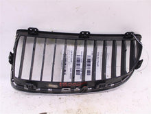 Load image into Gallery viewer, GRILLE BMW 328i 330i 335i 323i 2006 06 2007 07 2008 08 Sedan Right - 900810