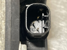 Load image into Gallery viewer, THROTTLE BODY MERCEDES C-CLASS SLK 97 98 99 - NW178430