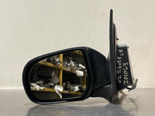 Load image into Gallery viewer, SIDE VIEW MIRROR Mazda Tribute 01 02 03 04 - 06 Left - NW52986