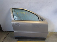 Load image into Gallery viewer, FRONT DOOR Volvo V70 XC 2001 01 02 03 04 05 06 07 Right - 913137