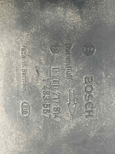 Load image into Gallery viewer, Mass Air Flow Sensor Meter MAF 540i 740i 740il X5 Z8 99-03 - NW4922