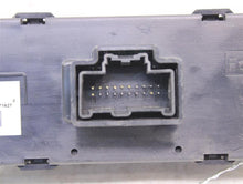 Load image into Gallery viewer, REAR TEMPERATURE CONTROLS Ford Explorer Flex 13 14 15 16 17 - 920285