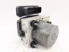 Load image into Gallery viewer, ABS ANTI-LOCK BRAKE PUMP Town & Country Caravan Ram Van 15-18 - 922310
